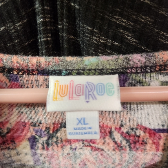 LulaRoe - Picture 3 of 4